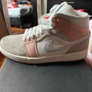 Jordan 1 high Milan